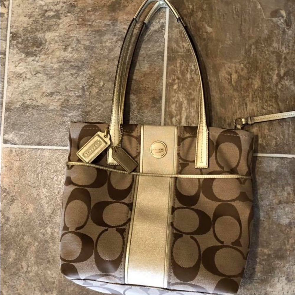 Coach purse